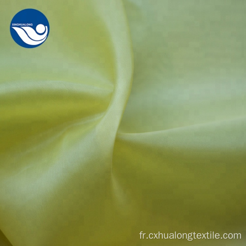 Tissu de taffetas de polyester doux antistatique résistant au rétrécissement